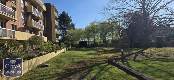 Appartement à vendre 2 pièces 47.36m² Ronchin (59790)