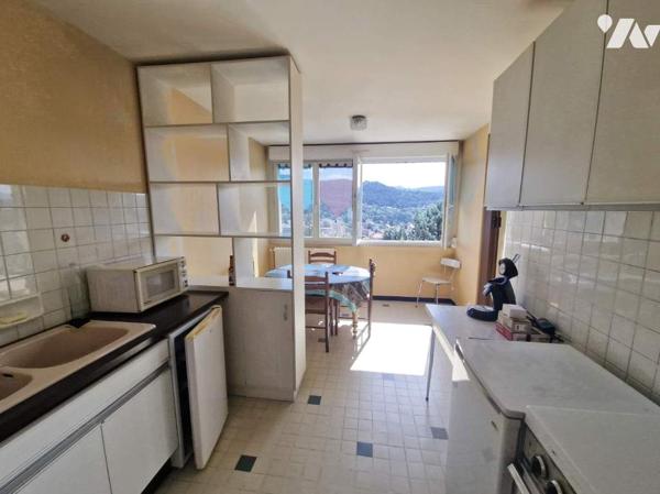 T3 dans petite copropriété au calme et bénéficiant d'une très jolie Vue