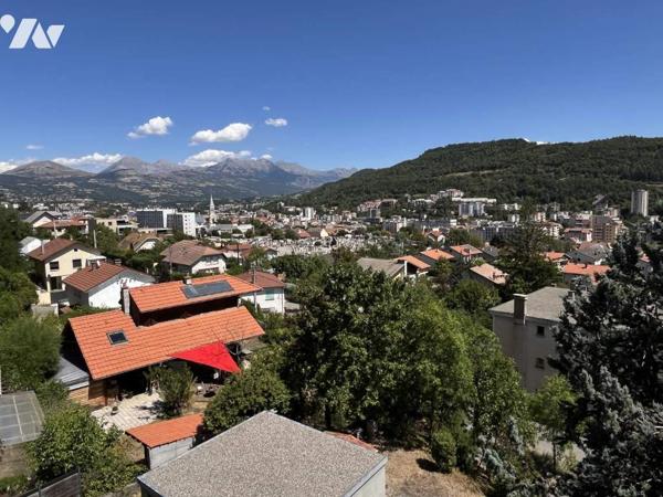 T3 dans petite copropriété au calme et bénéficiant d'une très jolie Vue