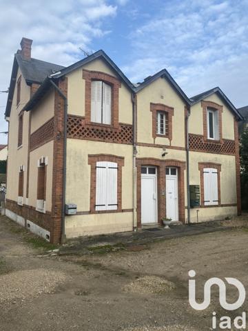 Immeuble à vendre 290 m² Les Bordes