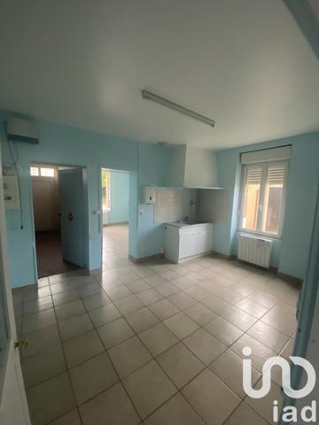 Immeuble à vendre 290 m² Les Bordes