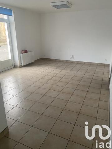 Immeuble à vendre 290 m² Les Bordes