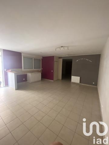Immeuble à vendre 290 m² Les Bordes
