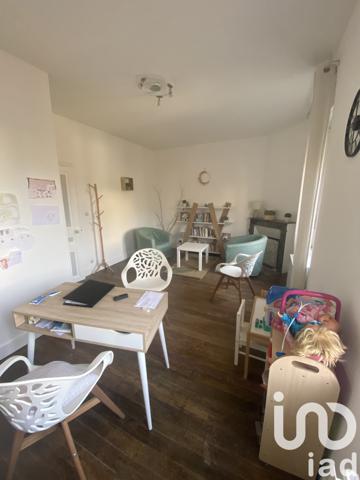 Immeuble à vendre 290 m² Les Bordes