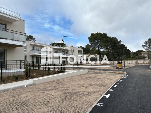 Location Appartement 3 pièces 64 m² - Résidence TER NATURA Les Angles 30133