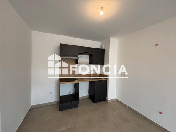 Location Appartement 3 pièces 64 m² - Résidence TER NATURA Les Angles 30133