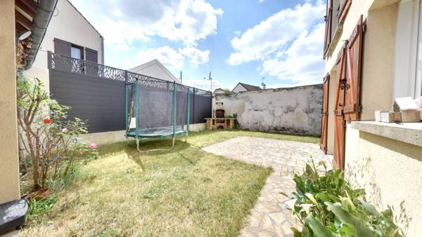 Maison Roissy En Brie 5 pièce(s) 75 m2