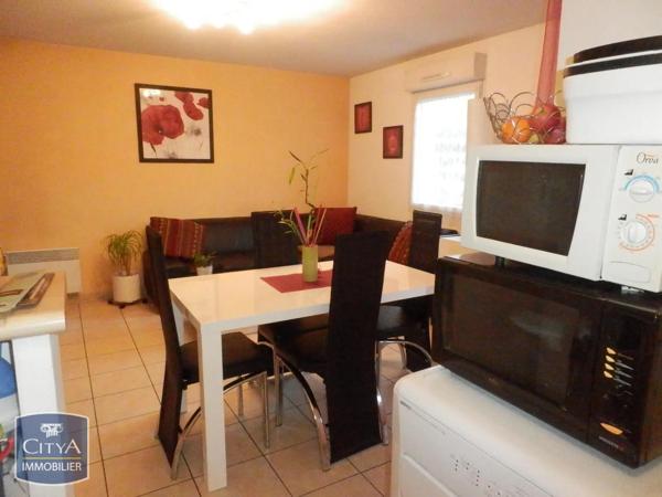 Appartement à louer 3 pièces 57.73m² Saint-Juéry (81160)