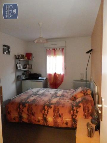 Appartement à louer 3 pièces 57.73m² Saint-Juéry (81160)