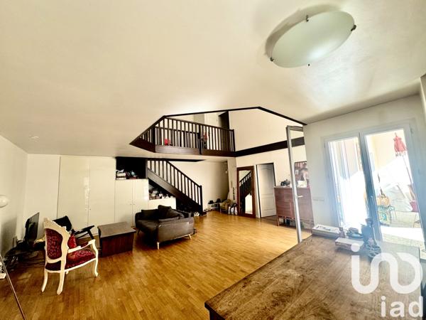 Appartement à vendre 5 pièces 122 m² Courbevoie