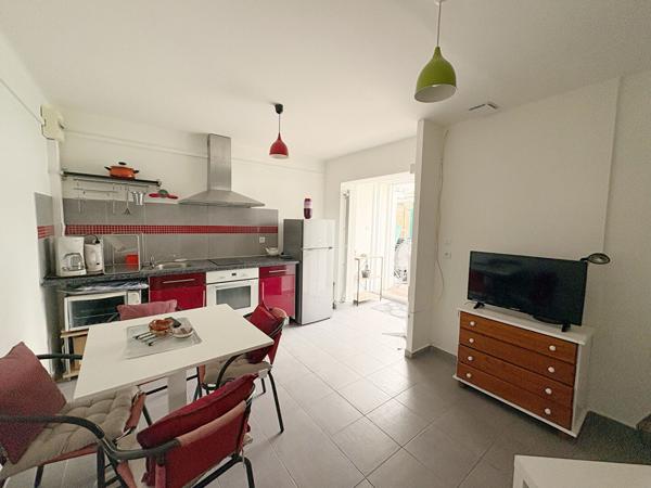 HYERES L' AYGUADE - Maison - 4 logements - 144m2