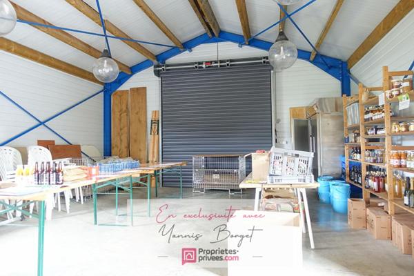 Local PROFESSIONNEL de 90 m2 situé en zone agricole - CHAUCHÉ (85140)