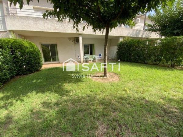 Appartement T3 bord de mer 44m² terrasse vue Mer