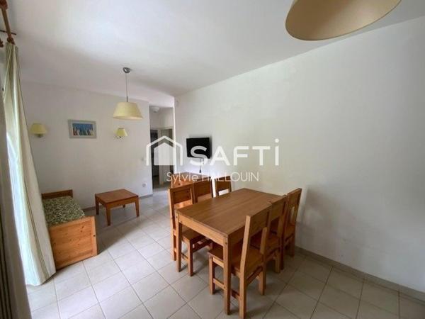 Appartement T3 bord de mer 44m² terrasse vue Mer