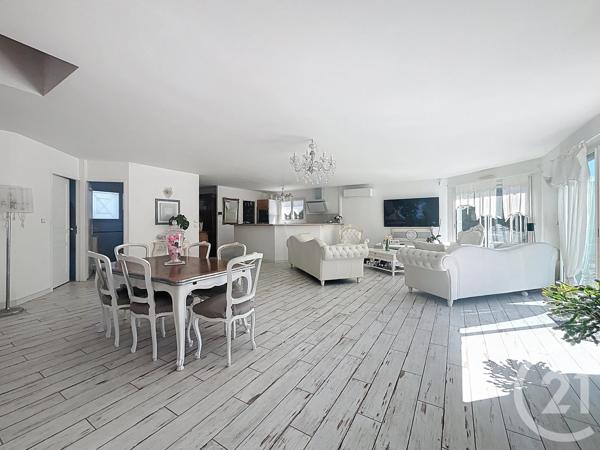 Maison à vendre  6 pièces - 187,44 m 2   CAZAUX  - 33