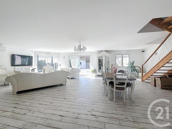 Maison à vendre  6 pièces - 187,44 m 2   CAZAUX  - 33