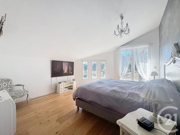 Maison à vendre  6 pièces - 187,44 m 2   CAZAUX  - 33