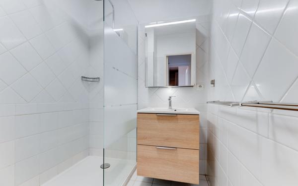 Appartement à vendre    3 pièces • 66 m2 Nice