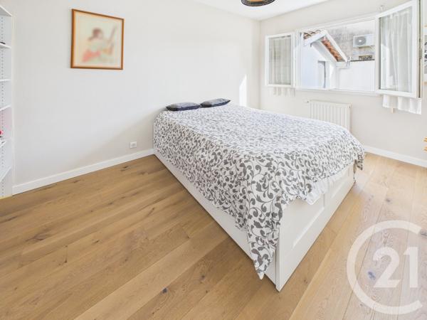 Maison à vendre  4 pièces - 132,85 m 2   VILLENAVE D ORNON  - 33