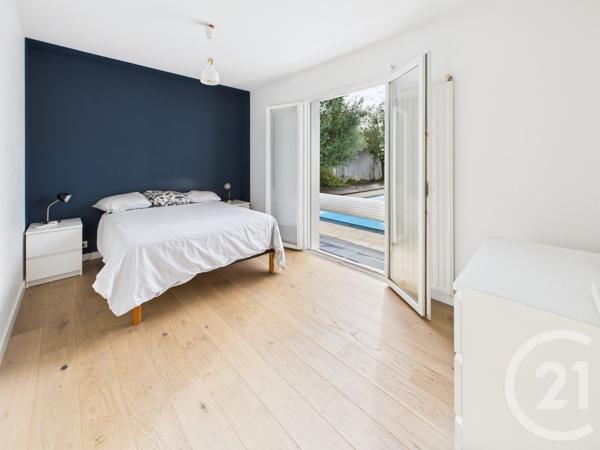 Maison à vendre  4 pièces - 132,85 m 2   VILLENAVE D ORNON  - 33