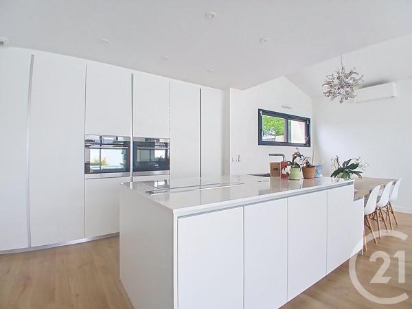 Maison à vendre  5 pièces - 129 m 2   MERIGNAC  - 33