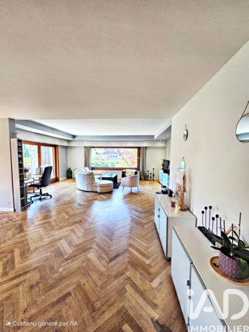 Maison à vendre 7 pièces 307 m² Sallanches