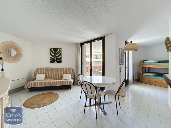 Appartement à vendre 3 pièces 48m² Fréjus (83600)