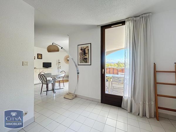 Appartement à vendre 3 pièces 48m² Fréjus (83600)