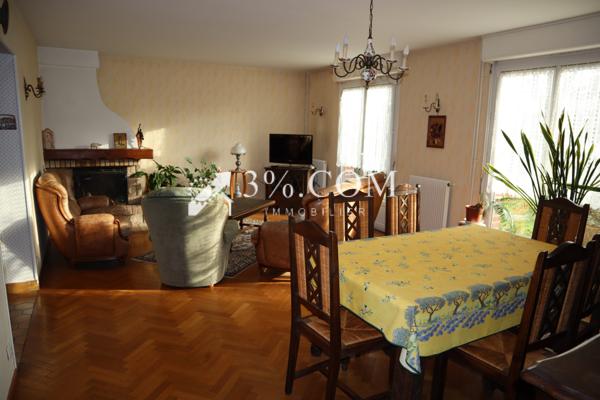 Maison 7 pièce(s) 5 chambre(s) 144 m²