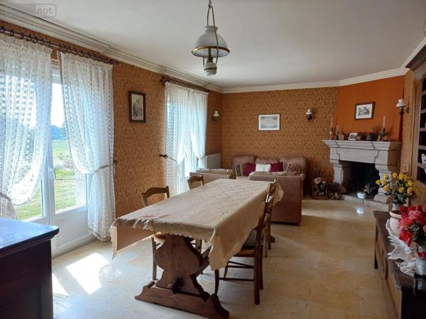 Maison à vendre à Plestan dans les Côtes-d'Armor (22640), ref : 22012-4294