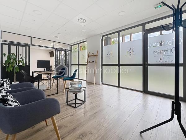 Local d'activités de 61 m²