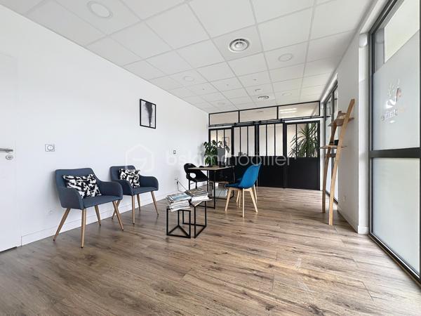 Local d'activités de 61 m²