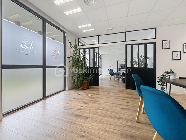 Local d'activités de 61 m²