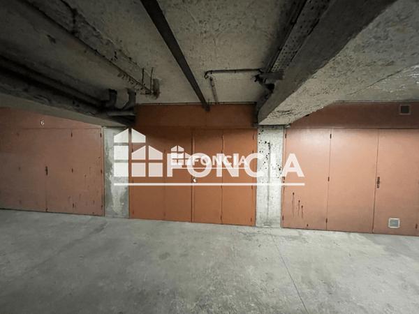 Location Parking 18 m² - RUE LITTRE Perigueux 24000
