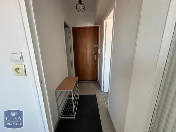 Appartement à louer 1 pièce 28.07m² Dijon (21000)