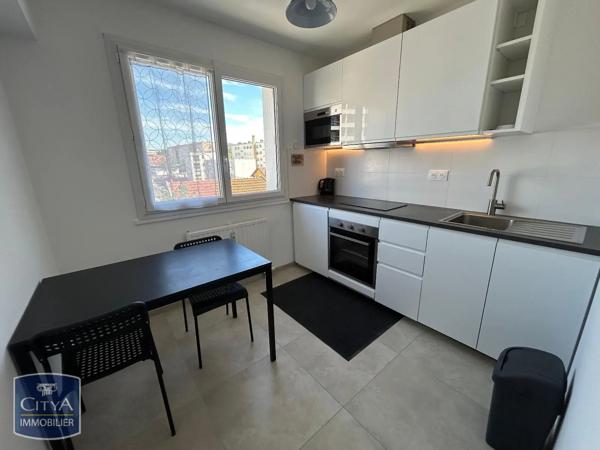 Appartement à louer 1 pièce 28.07m² Dijon (21000)