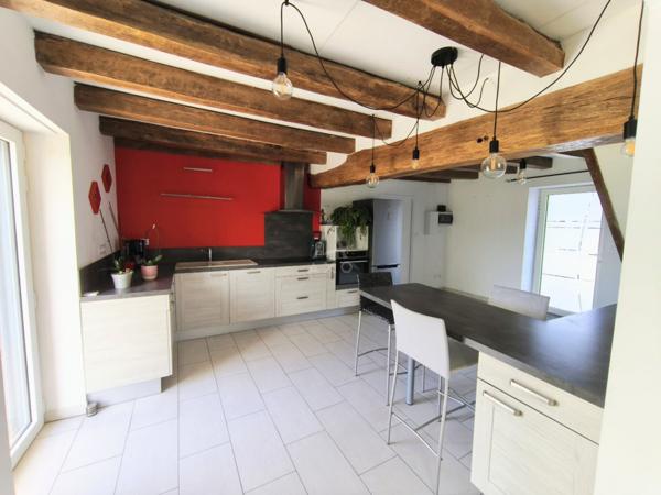 LONGERE 4 CHAMBRES