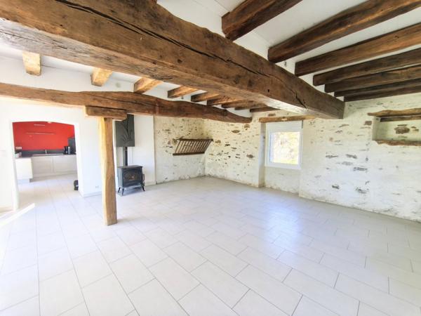 LONGERE 4 CHAMBRES