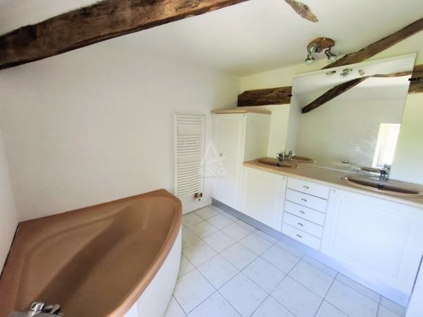 LONGERE 4 CHAMBRES