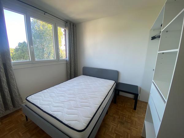 Appartement Corbeil Essonnes 5 pièce(s) 89.49 m2