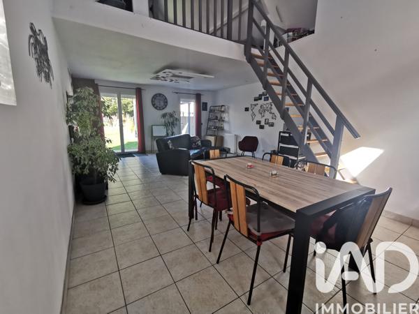 Maison à vendre 5 pièces 111 m² Rosny-sur-Seine