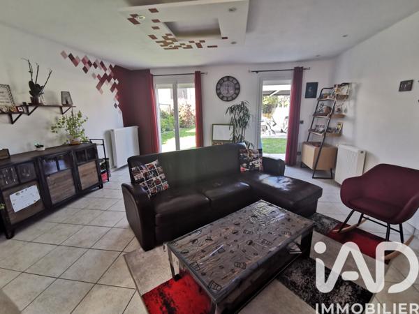 Maison à vendre 5 pièces 111 m² Rosny-sur-Seine