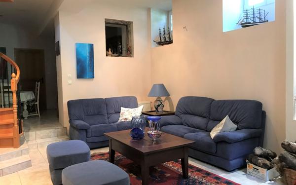 Maison à vendre    5 pièces • 220 m2 Thann