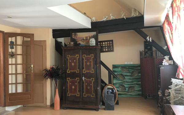 Maison à vendre    5 pièces • 220 m2 Thann