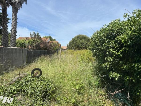 LA GUERINIERE, CENTRE