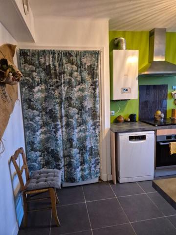 Appartement T3 rénové avec garage, atelier et terrain à Lanester (Morbihan)