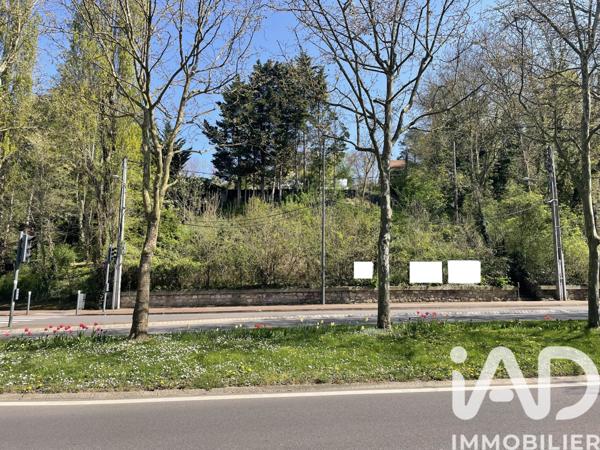 Terrain à vendre 703 m² Bougival