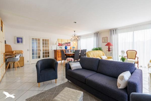 Maison à vendre |  Saint-Pierre-du-Mont |  4 pièces | 140 m²