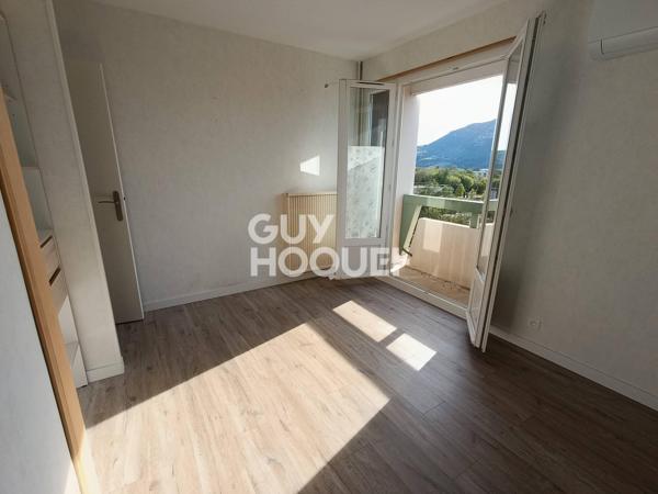 Appartement T4 de 81 m² avec terrasse - cave et garage