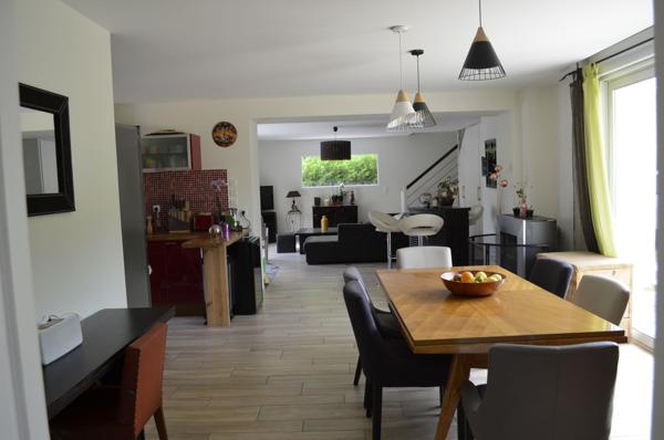 Vente Maison158,17 m² - 6 Pièces - SOULAC SUR MER (33780)